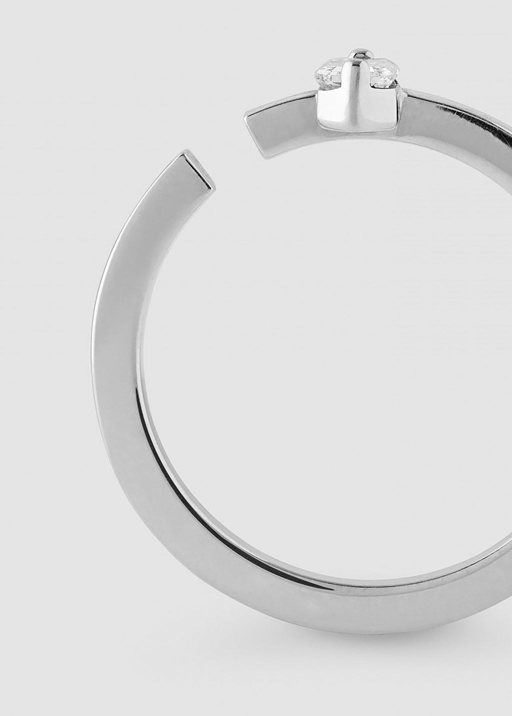 Disruptive engagement ring 1 row - view 10 - Dauphin