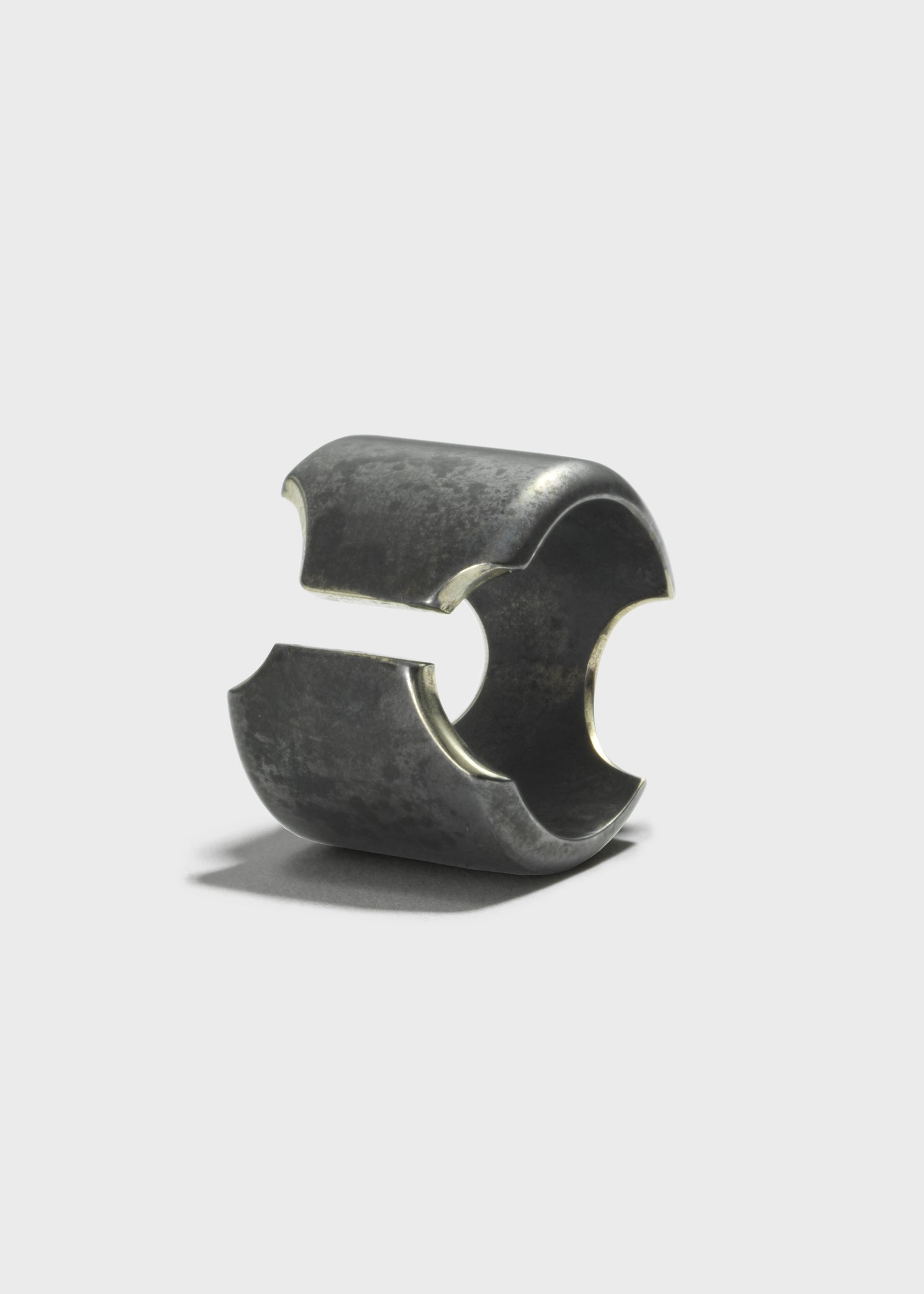 NanoMuseum ring Martino Gamper - view 4 - Dauphin