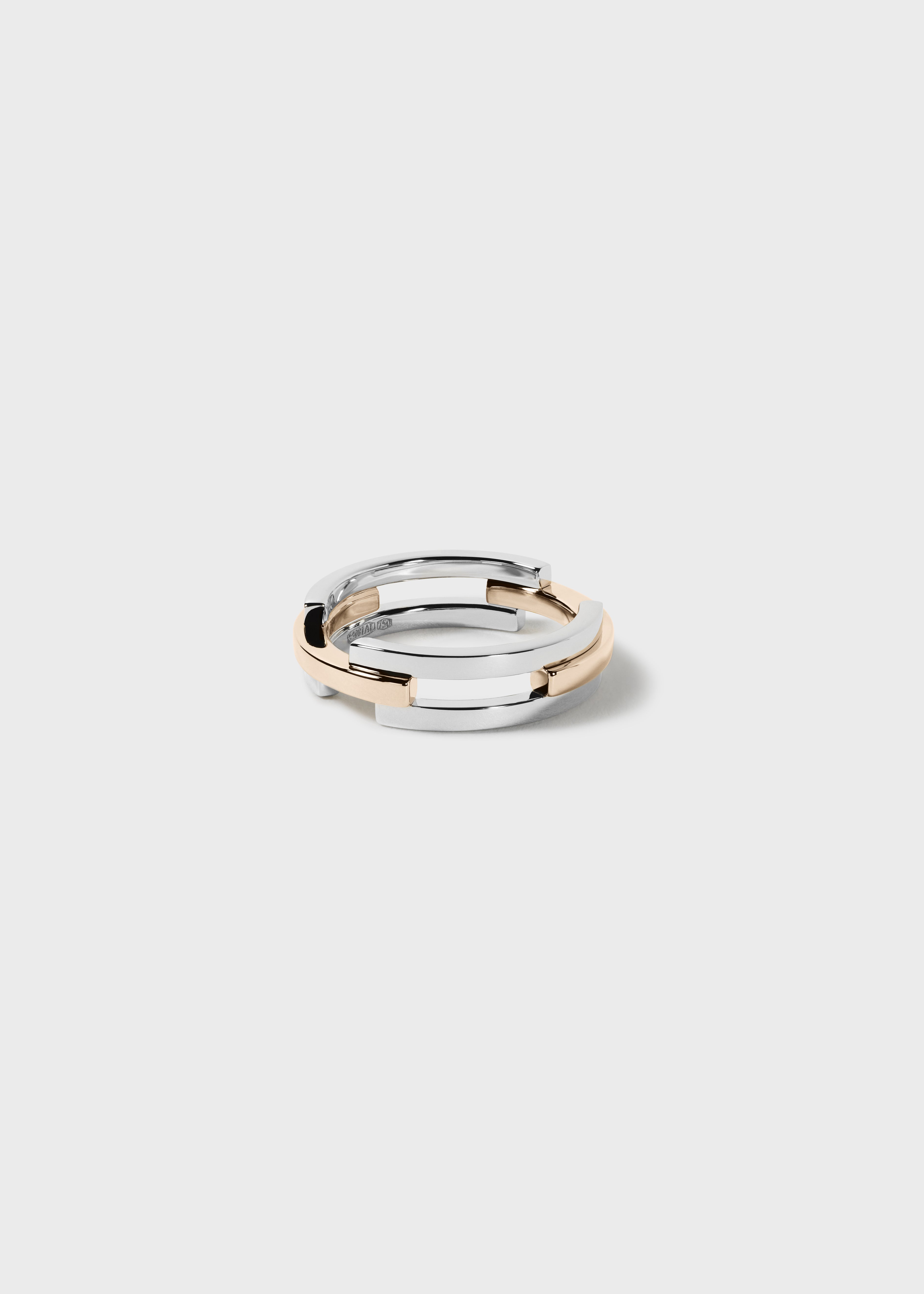 Volume ring Yellow Gold