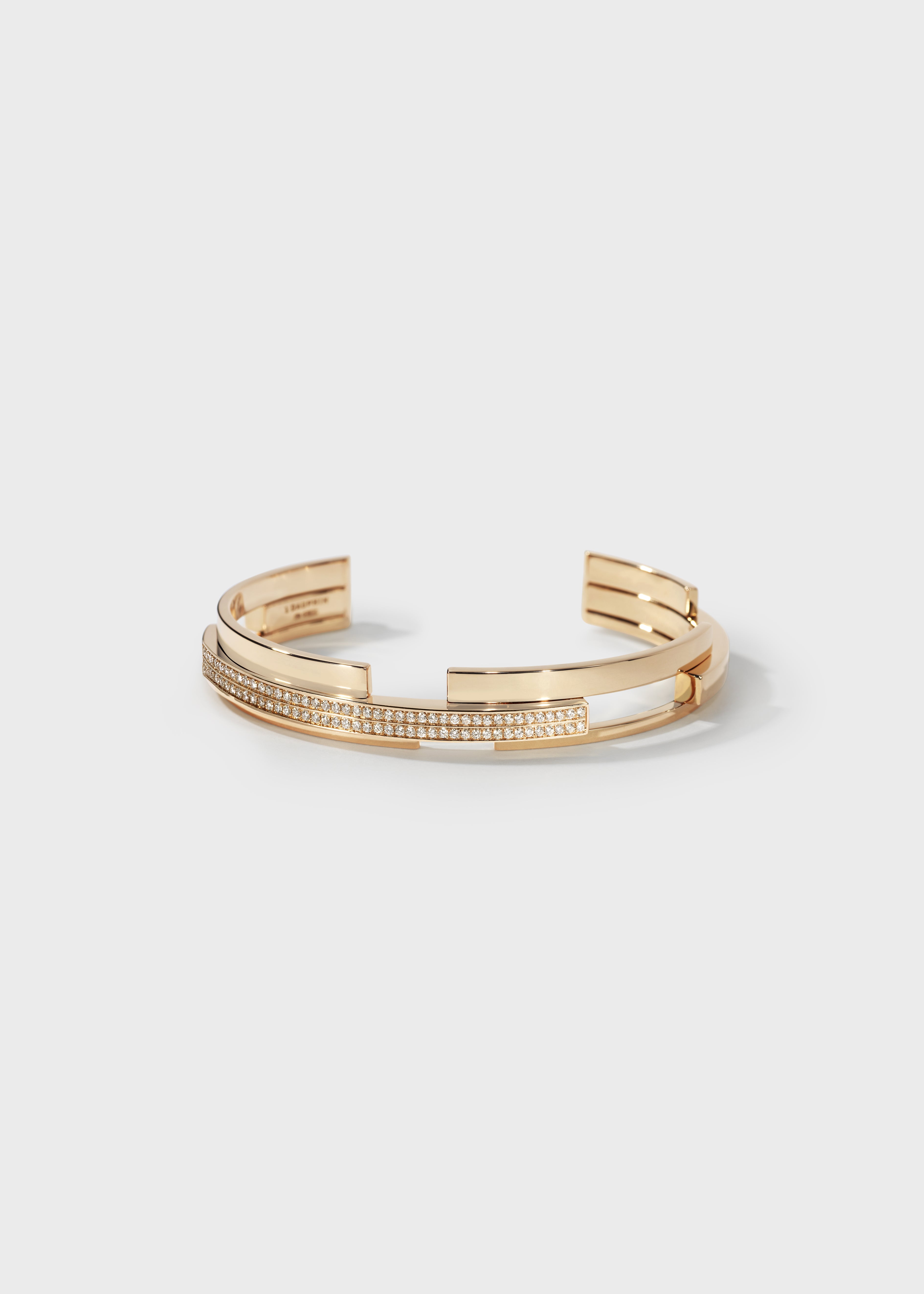 Volume cuff Yellow Gold