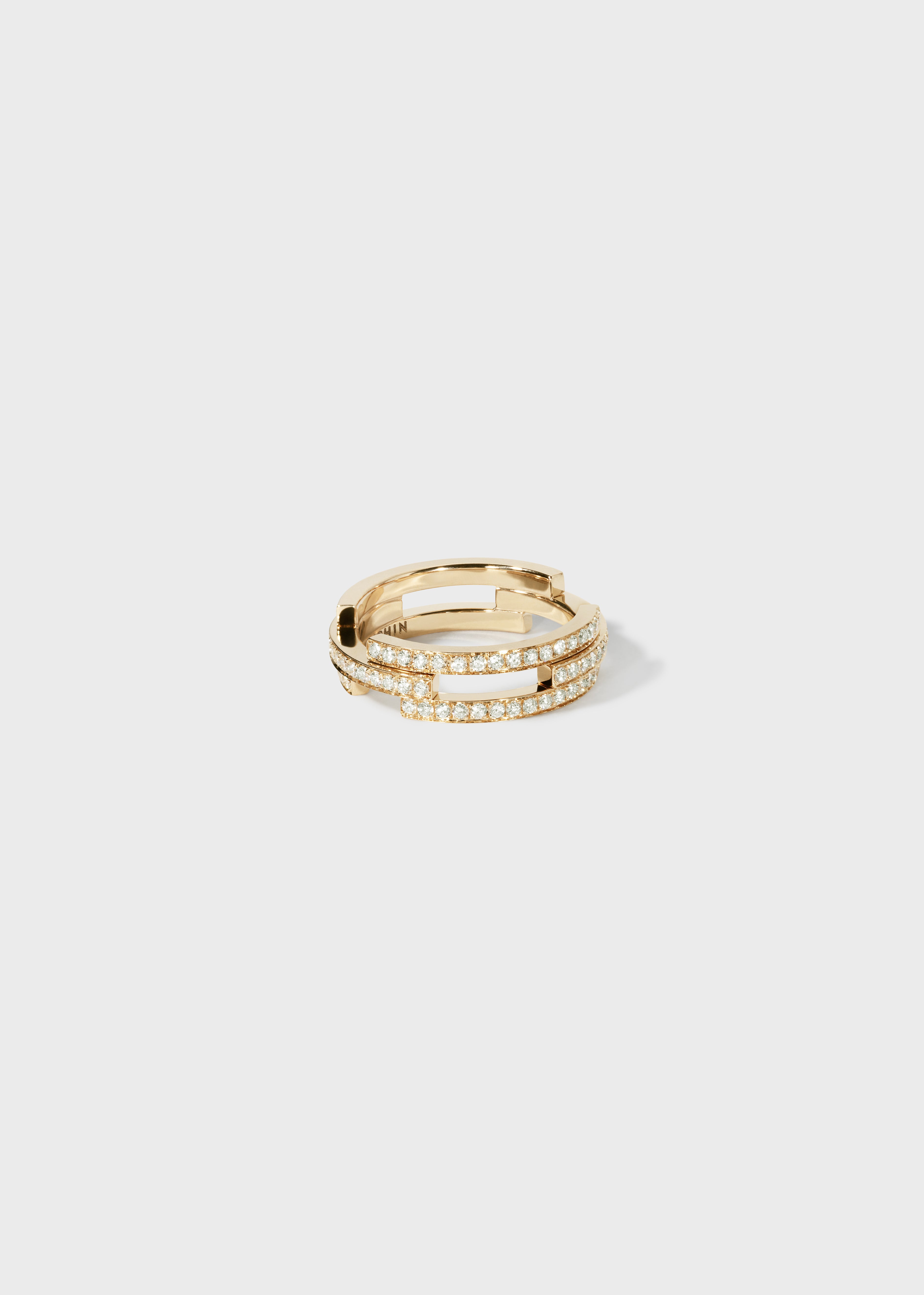 Volume ring Yellow Gold