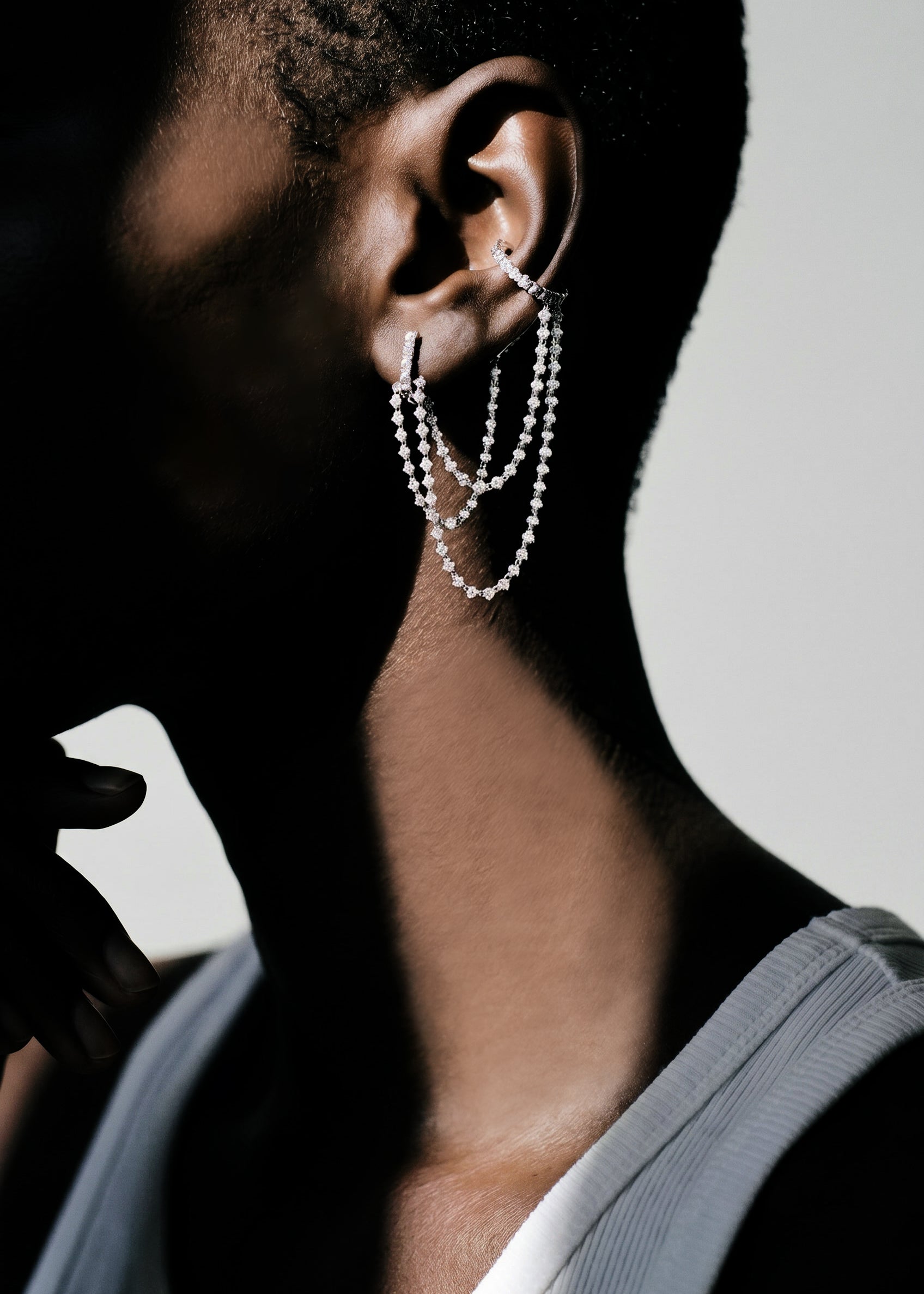 Parabole single earring 3 lines