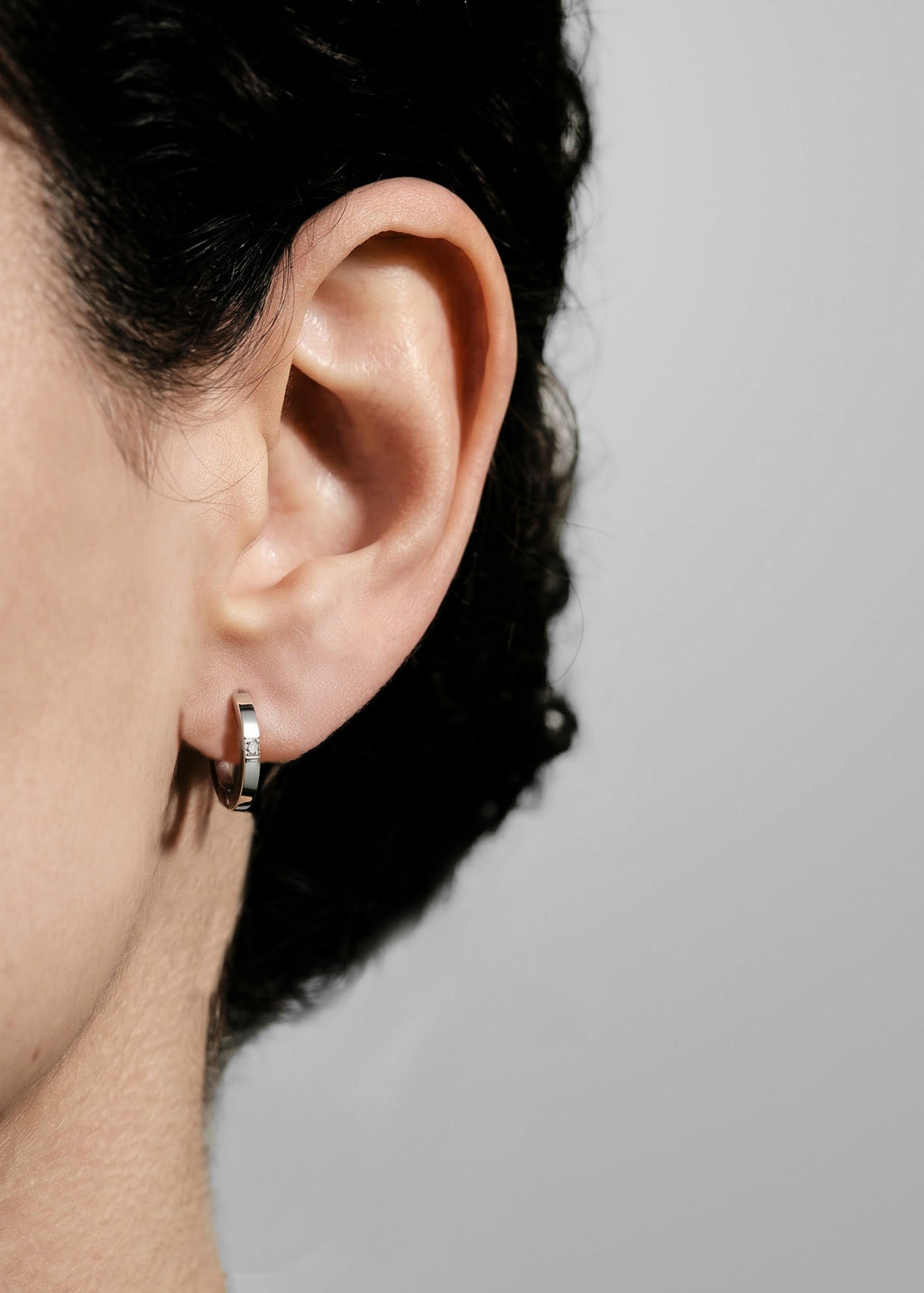Monument pair of hoops small