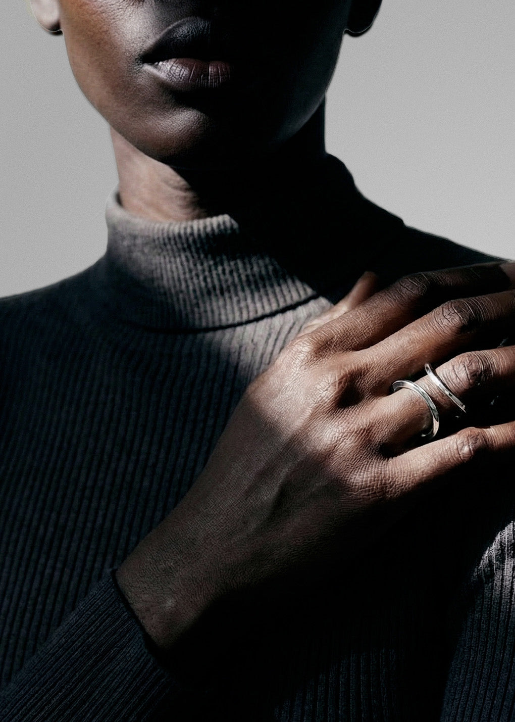 Serpentine ring small