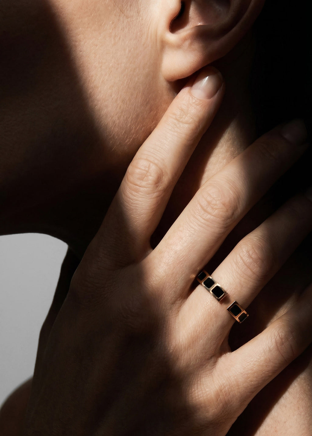 Monument ring small