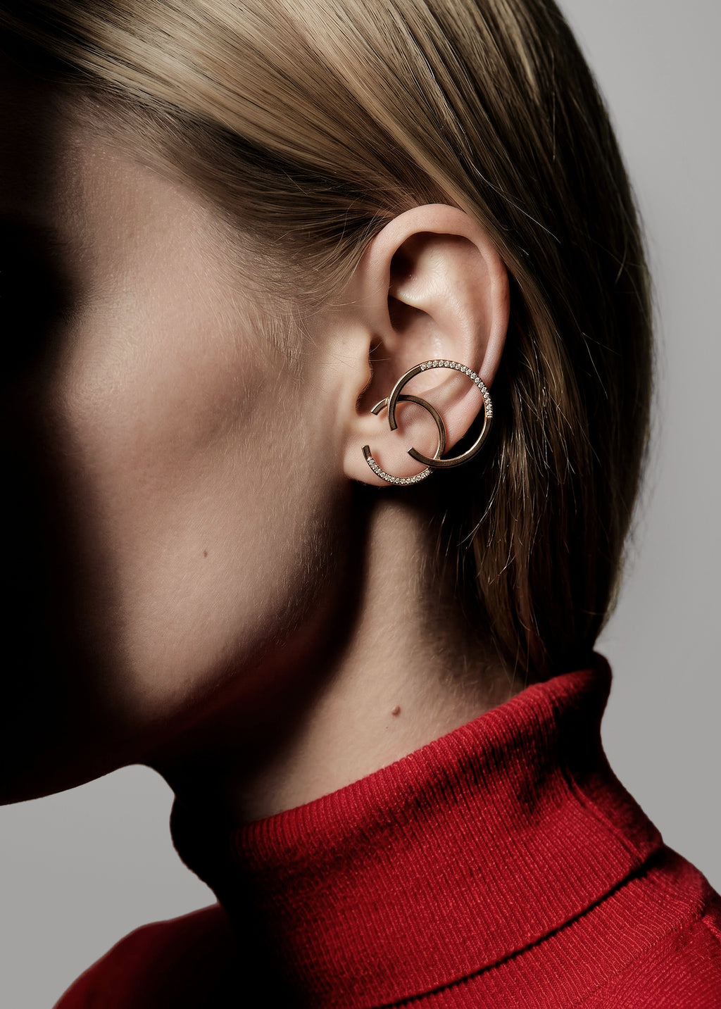 Volume earring Mono
