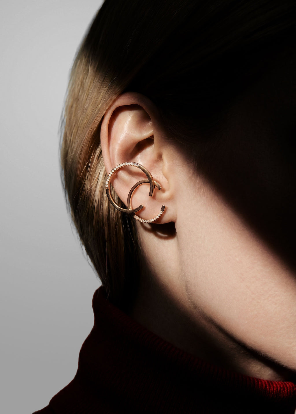Volume earring Mono