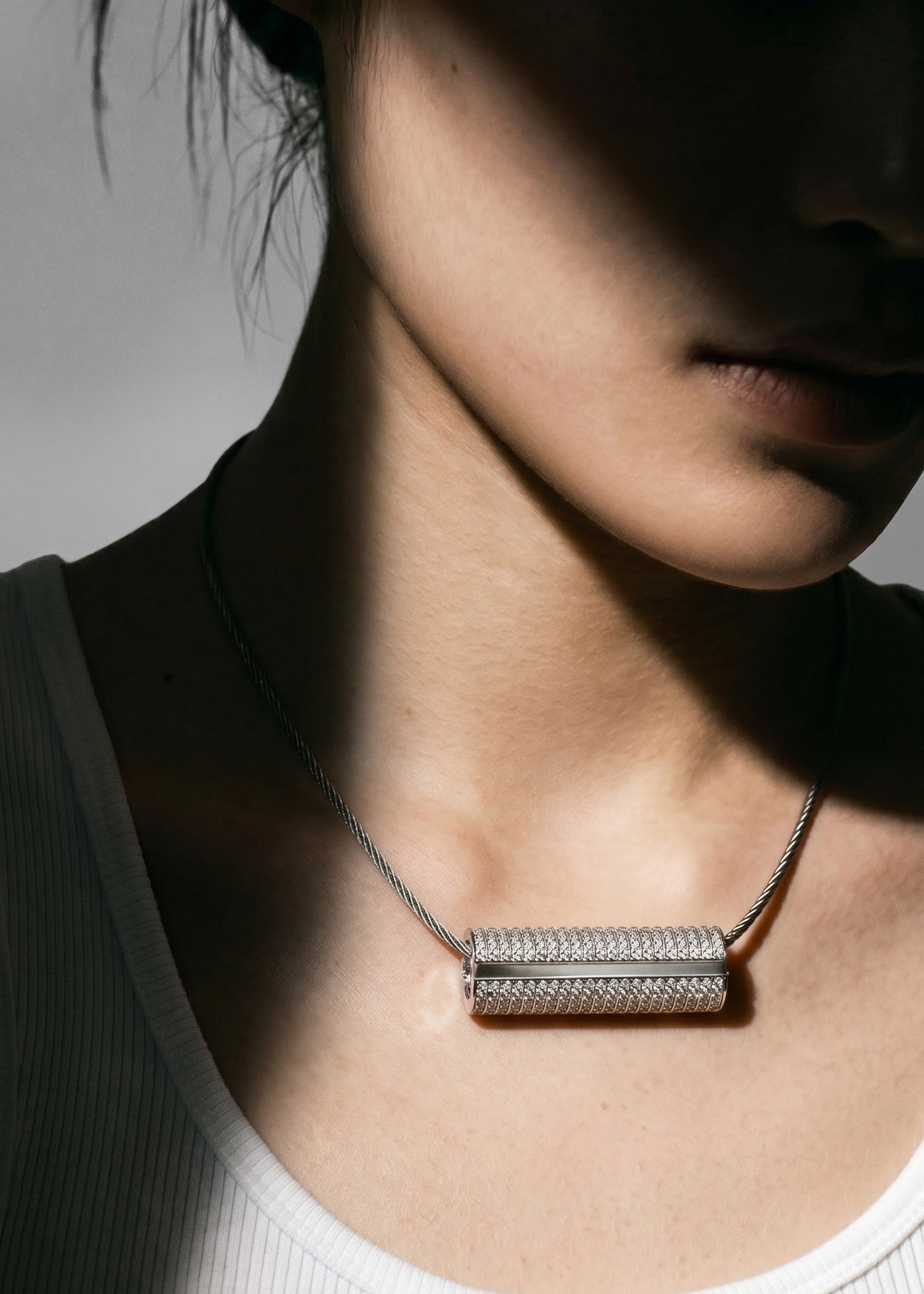 Monument necklace large