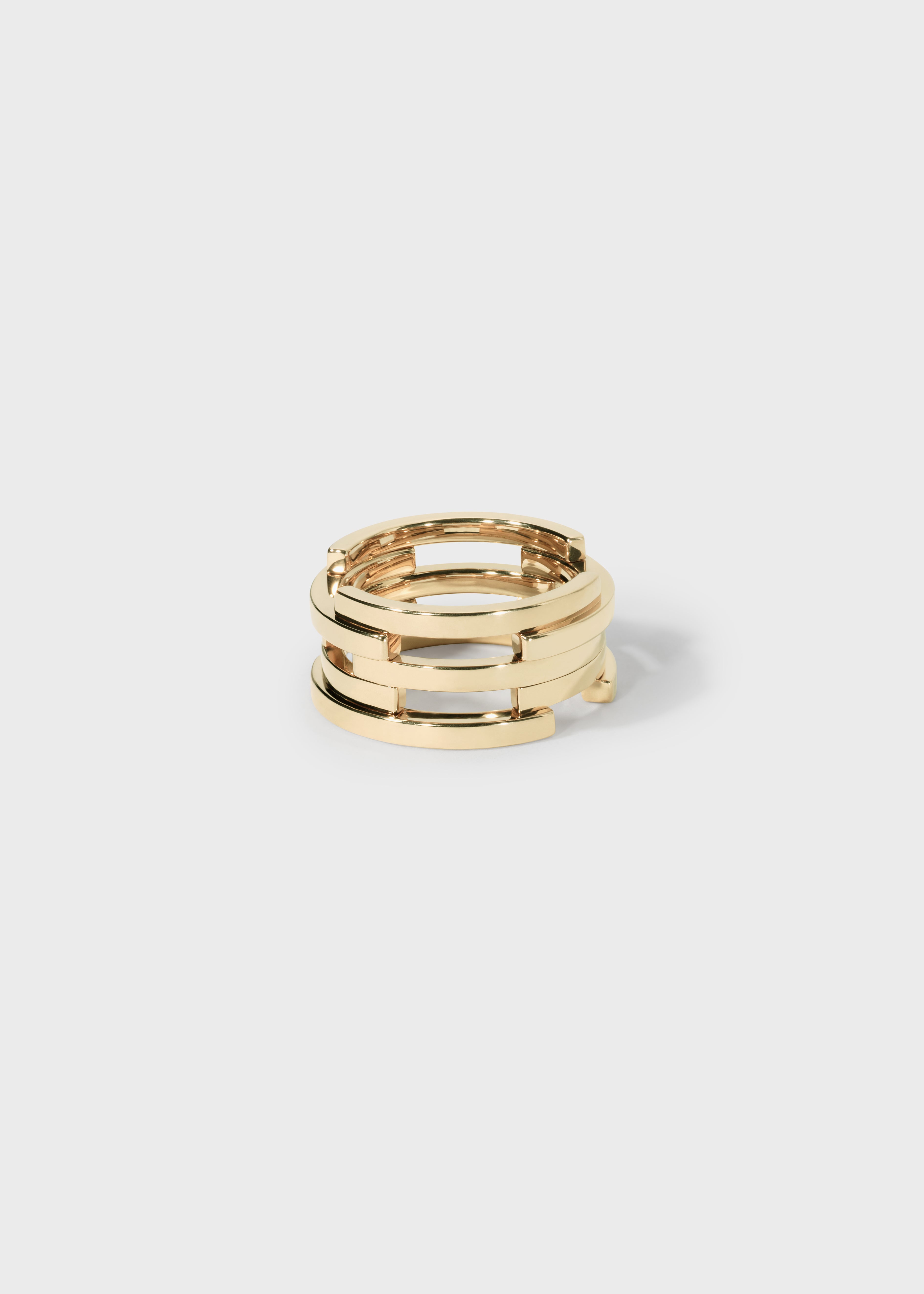Volume ring Yellow Gold
