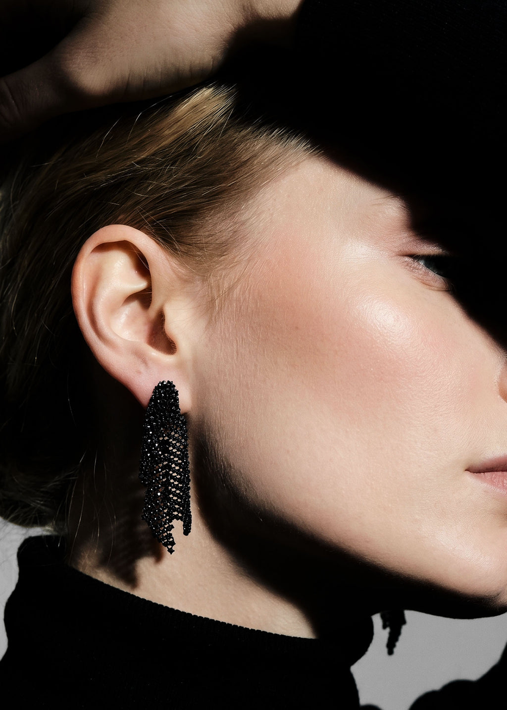Fluid earrings small