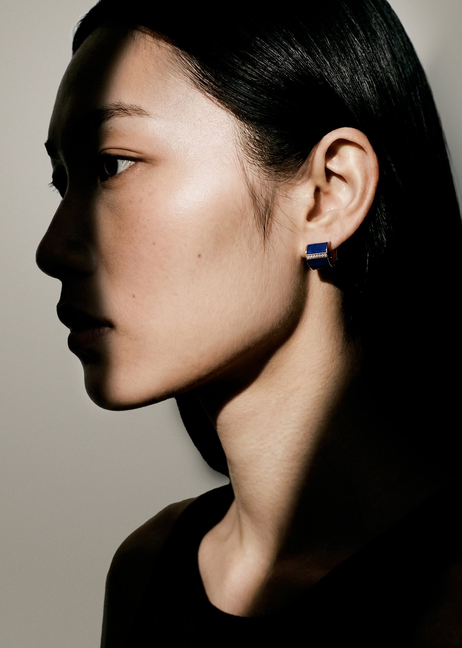 Monument pair of earrings large