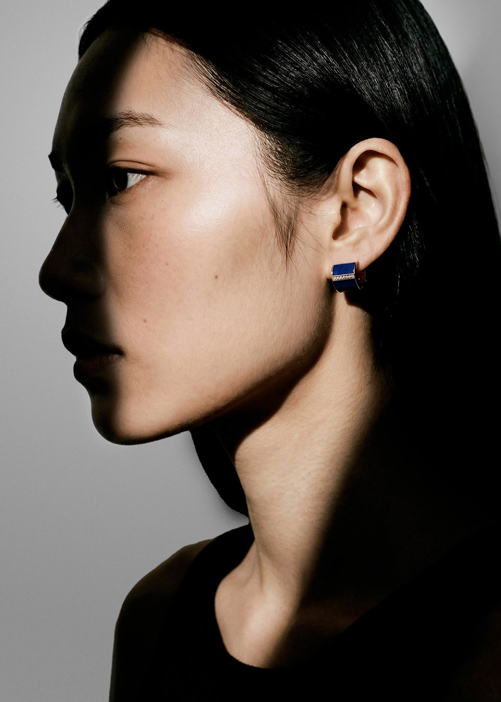 Monument pair of earrings large
