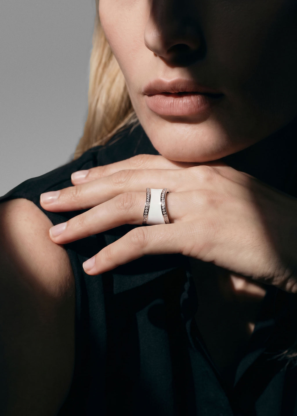 Serpentine ring small