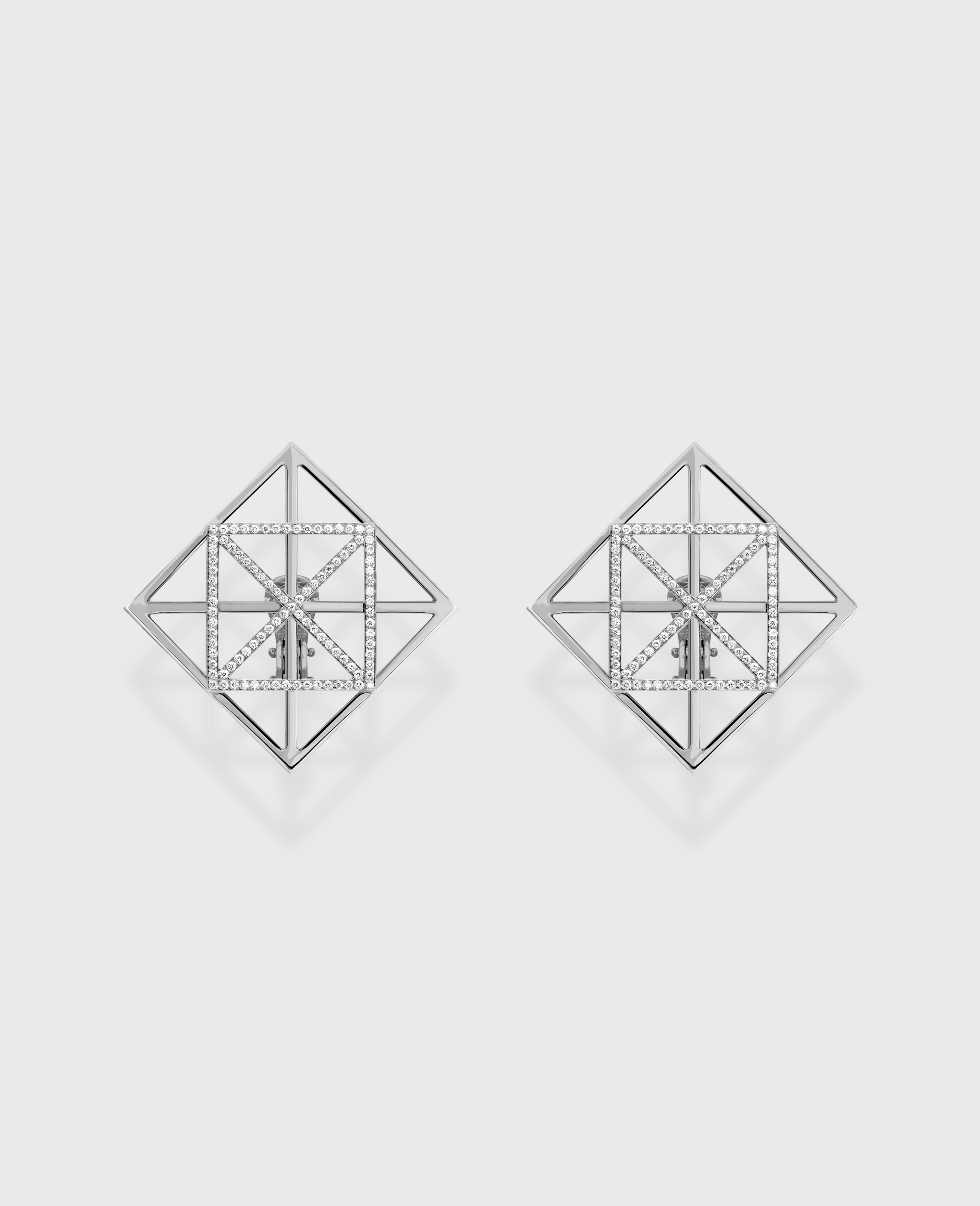 Collection I pair of earrings White Gold