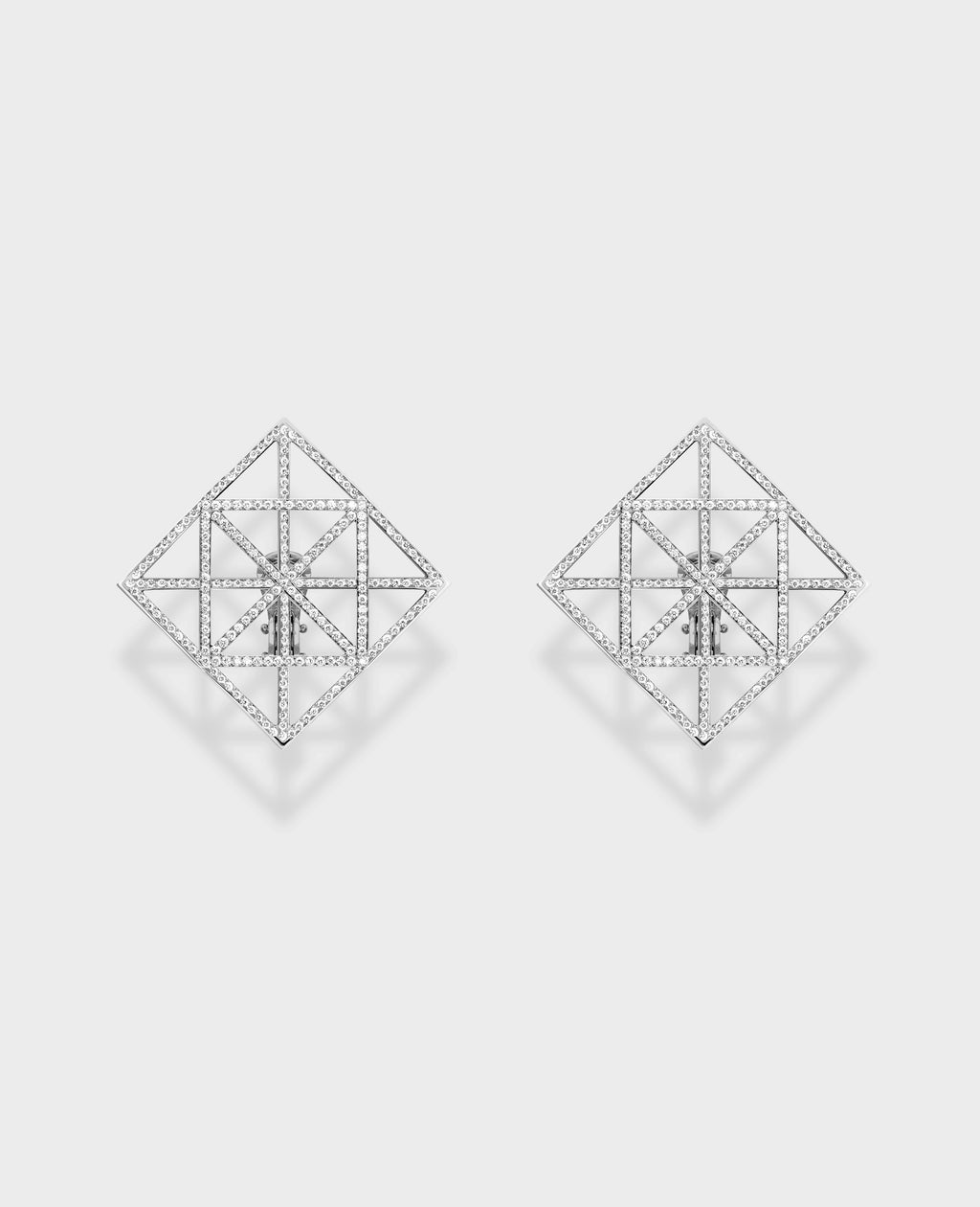 Collection I pair of earrings - view 7 - Dauphin
