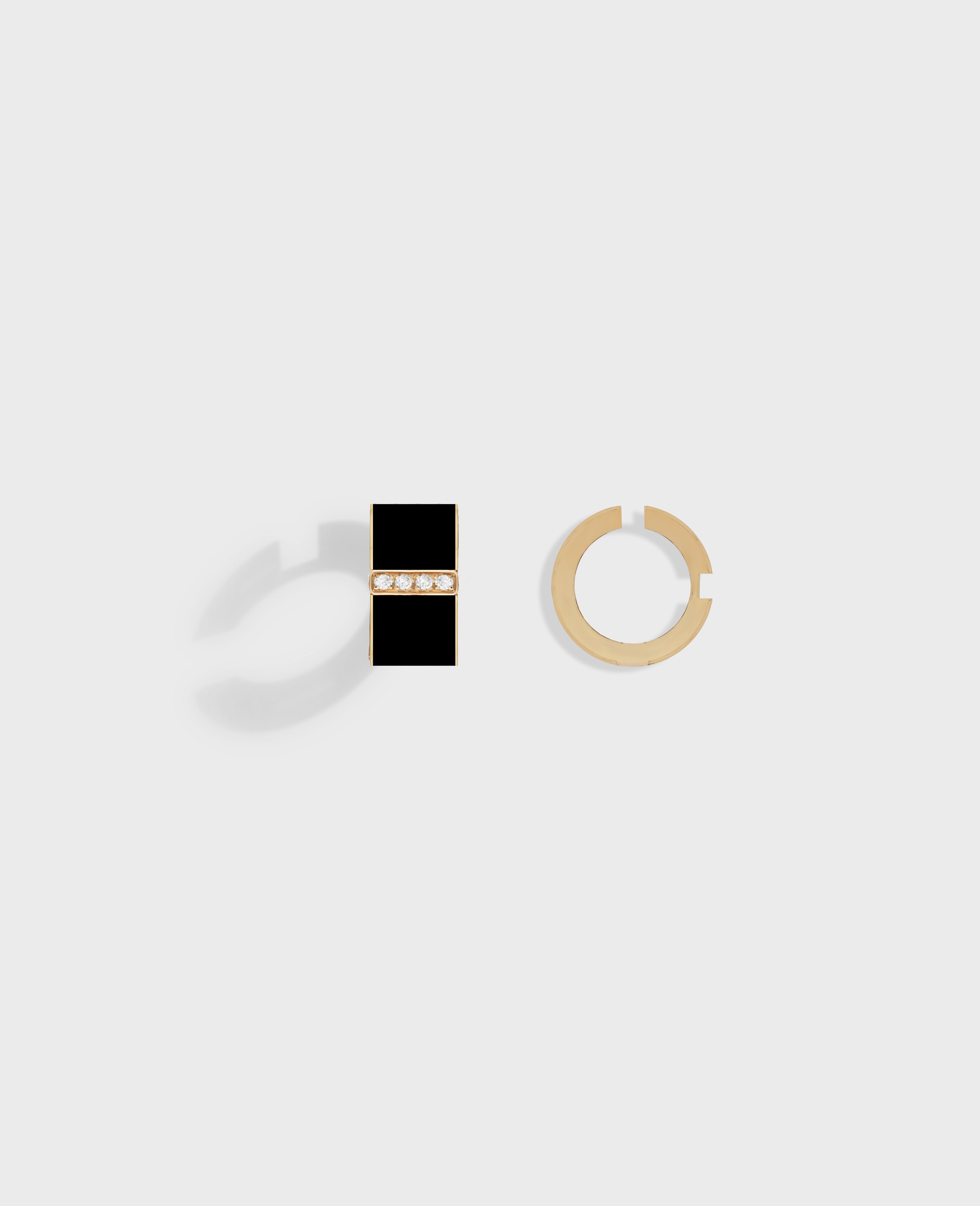 Monument pair of earrings medium Black Gold