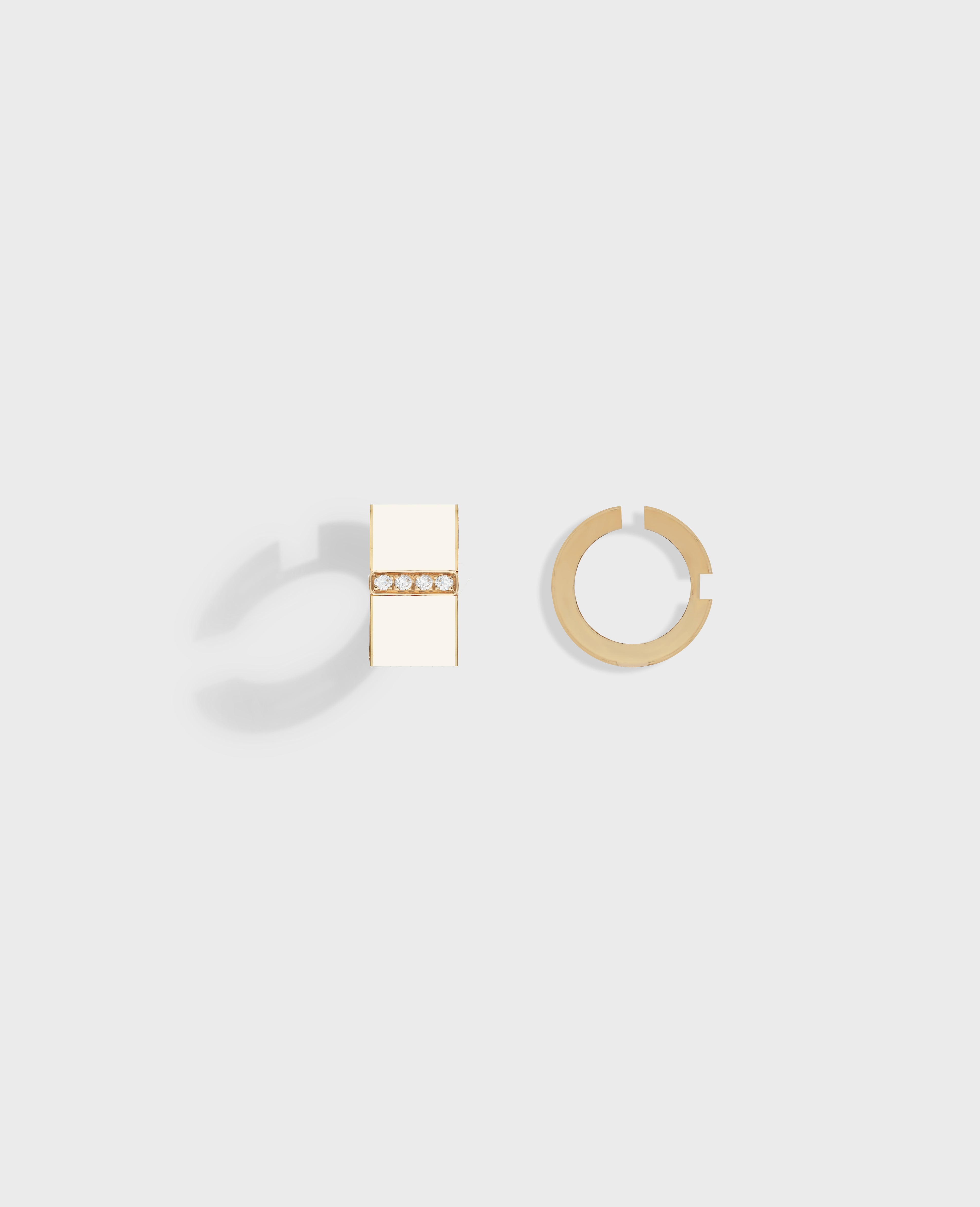 Monument pair of earrings medium Yellow Gold