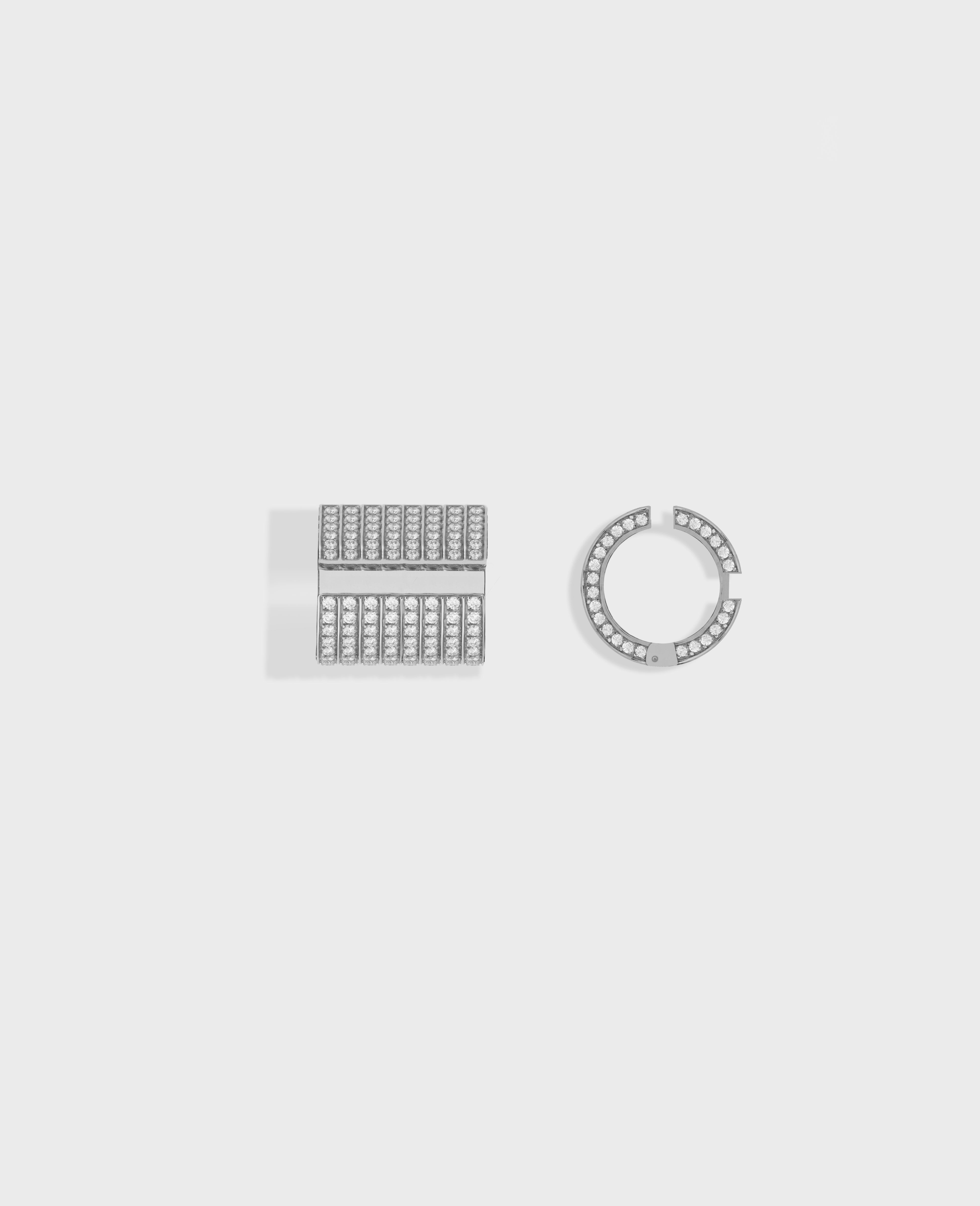 Monument pair of earrings large White Gold