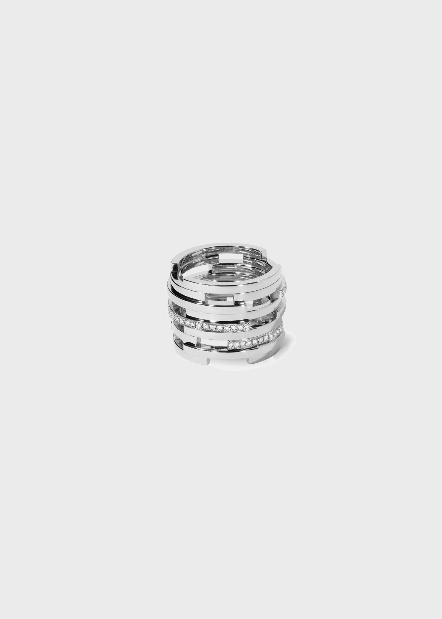 Volume ring White Gold
