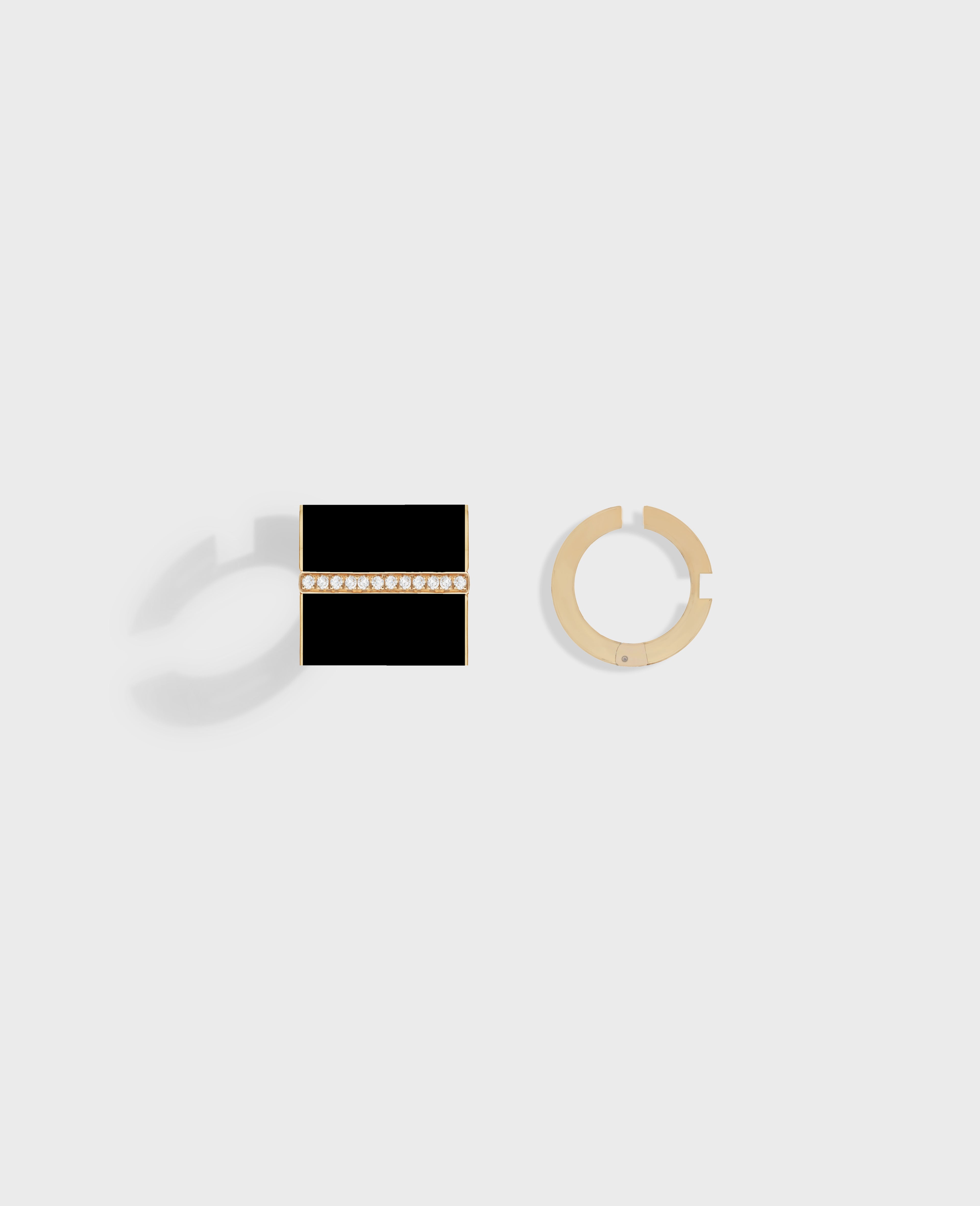 Monument pair of earrings large Black Gold