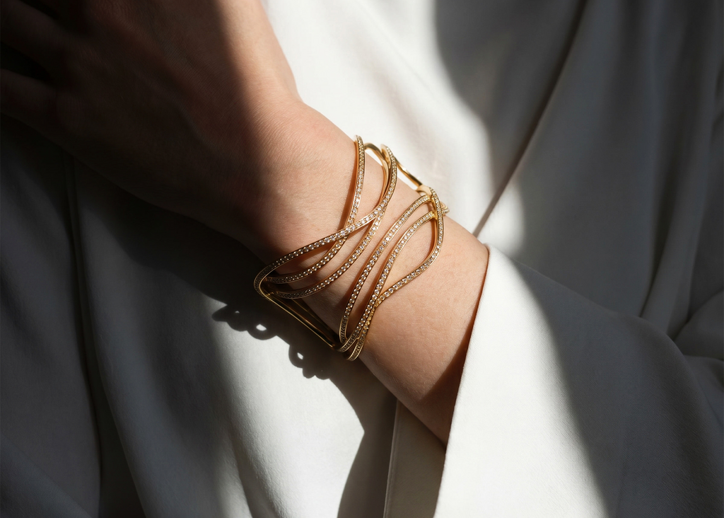 Serpentine cuff