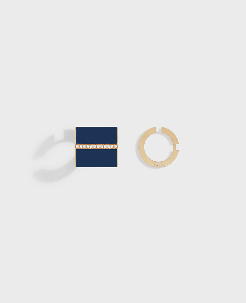 Monument pair of earrings large Blue Gold