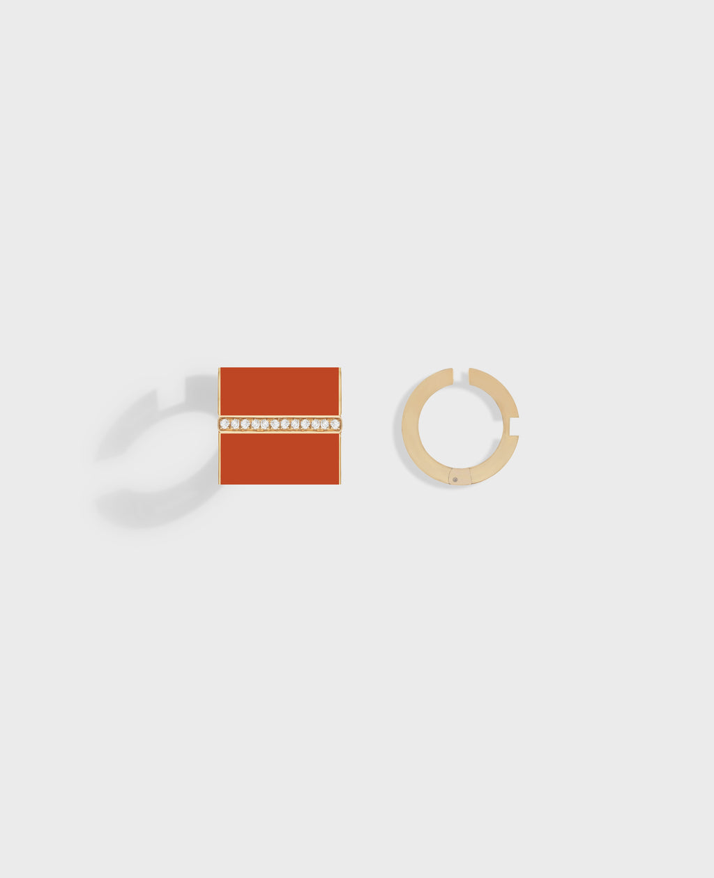 Monument pair of earrings large Yellow Gold