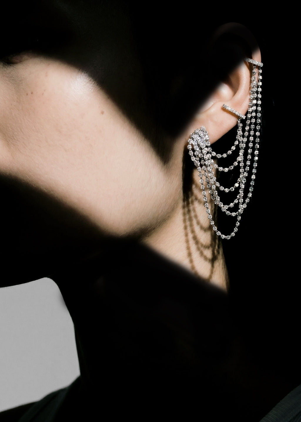 Parabole single earring 5 lines