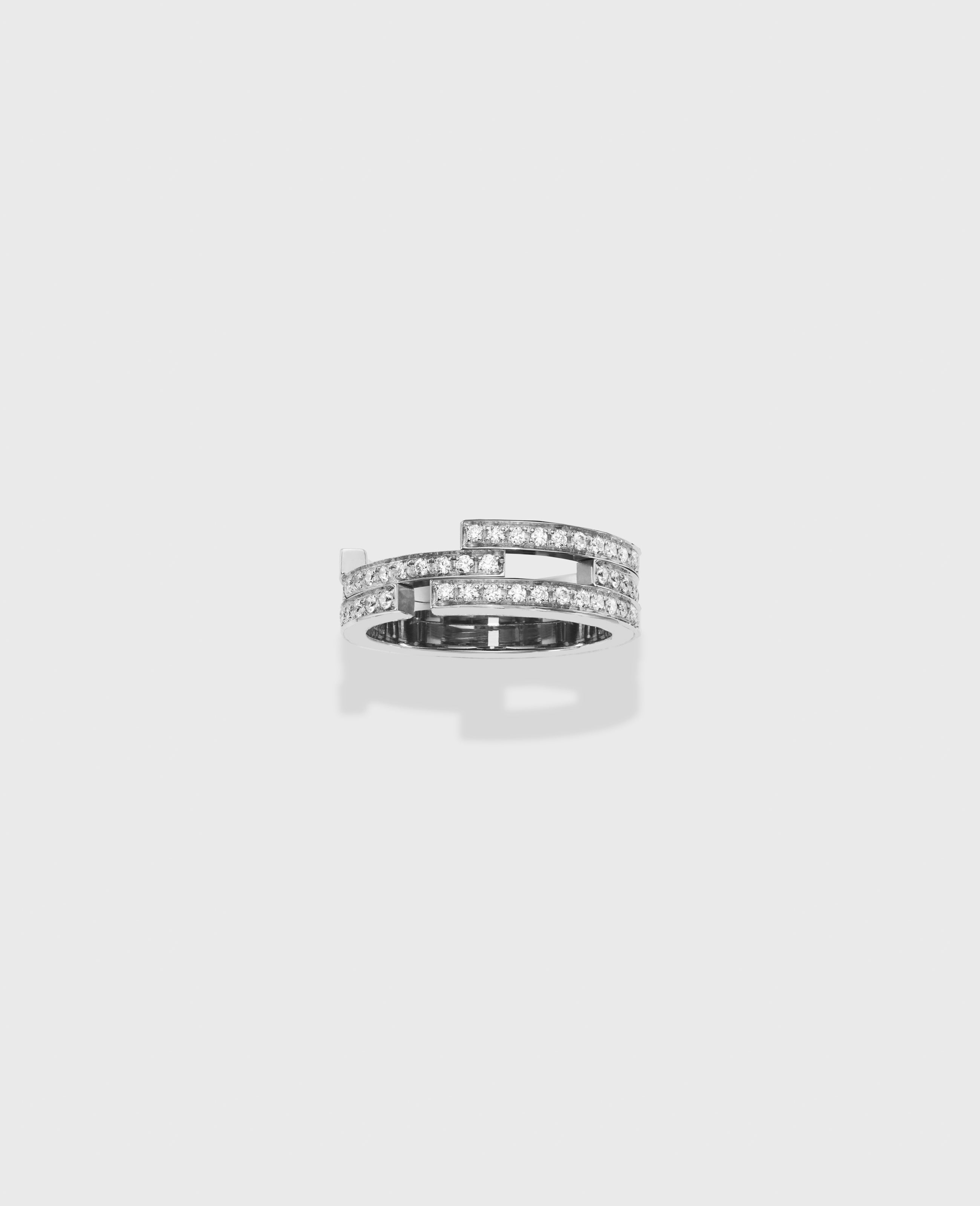 'C' ring 3 rows - view 5 - Dauphin