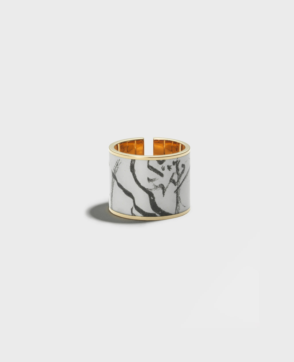 NanoMuseum ring Etel Adnan - view 3 - Dauphin