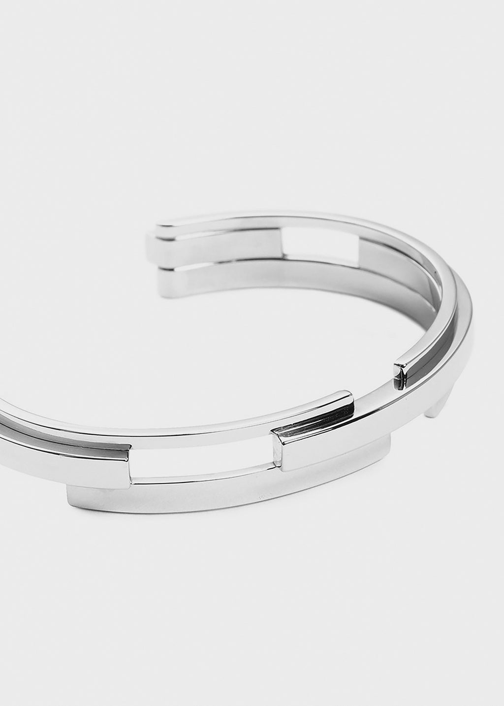 Volume cuff White Gold