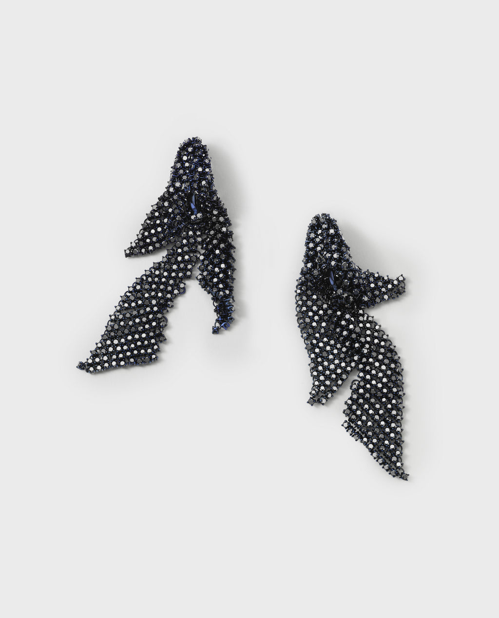 Fluid earrings Black Gold