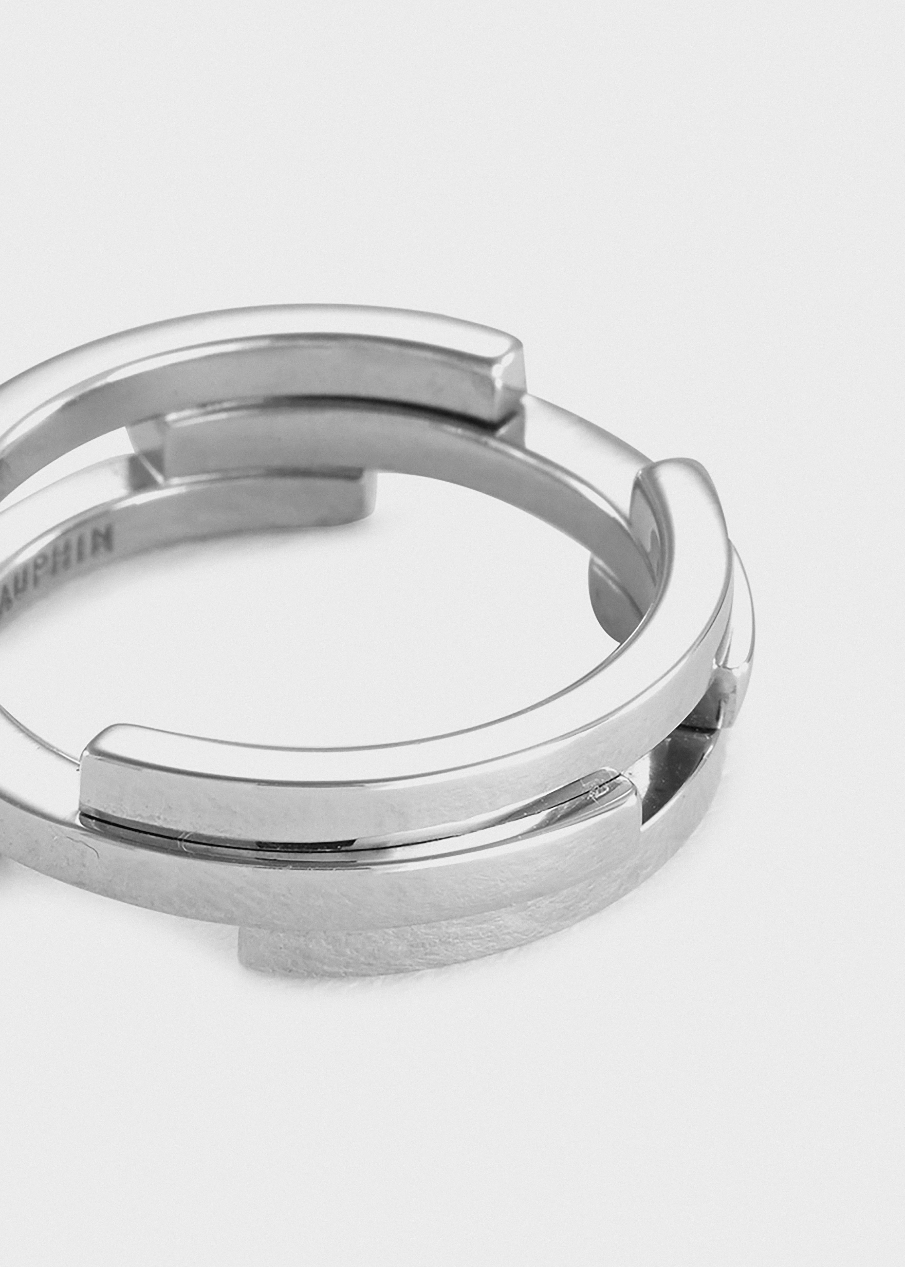 Volume ring White Gold