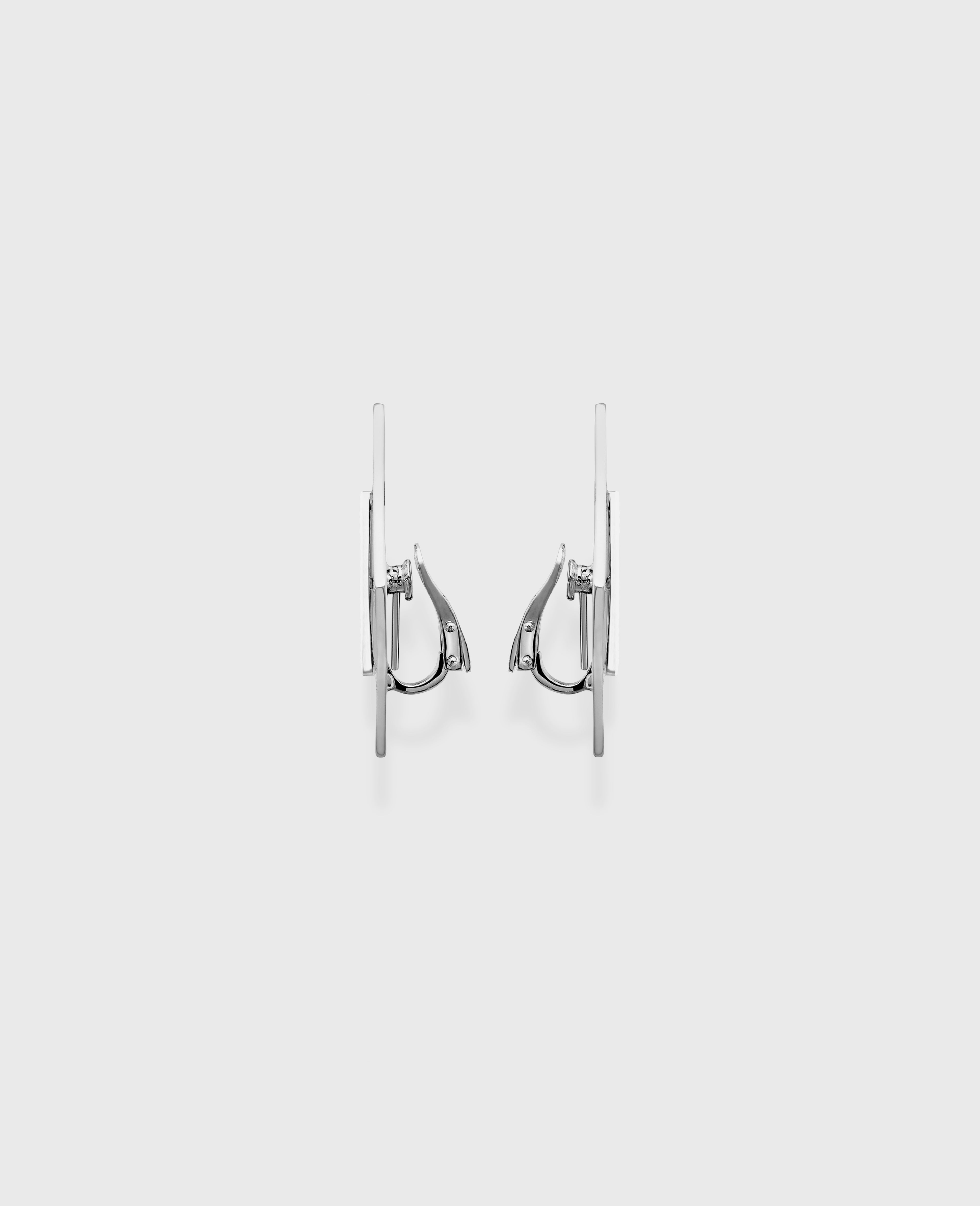 Collection I pair of earrings White Gold
