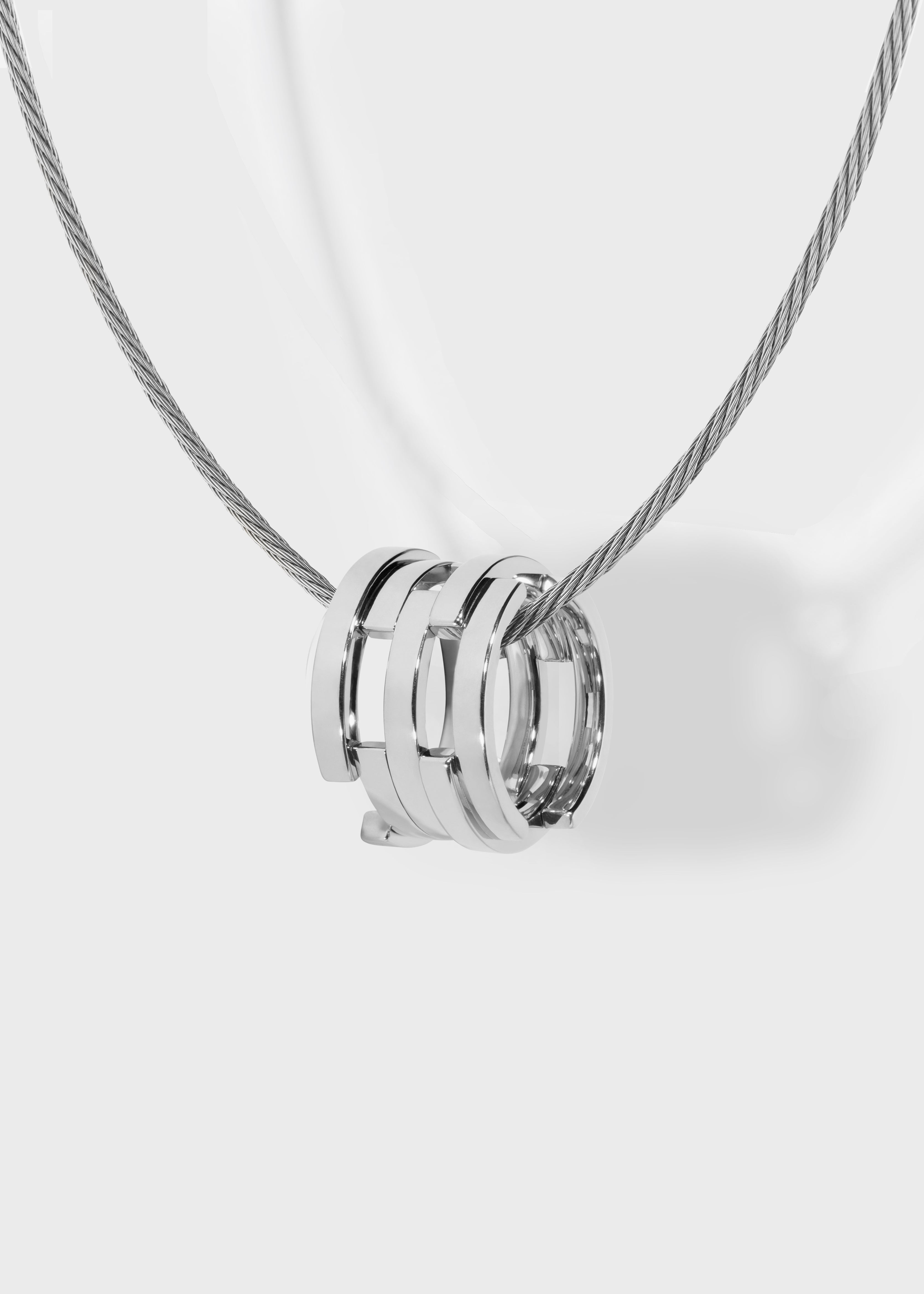 Volume pendant White Gold