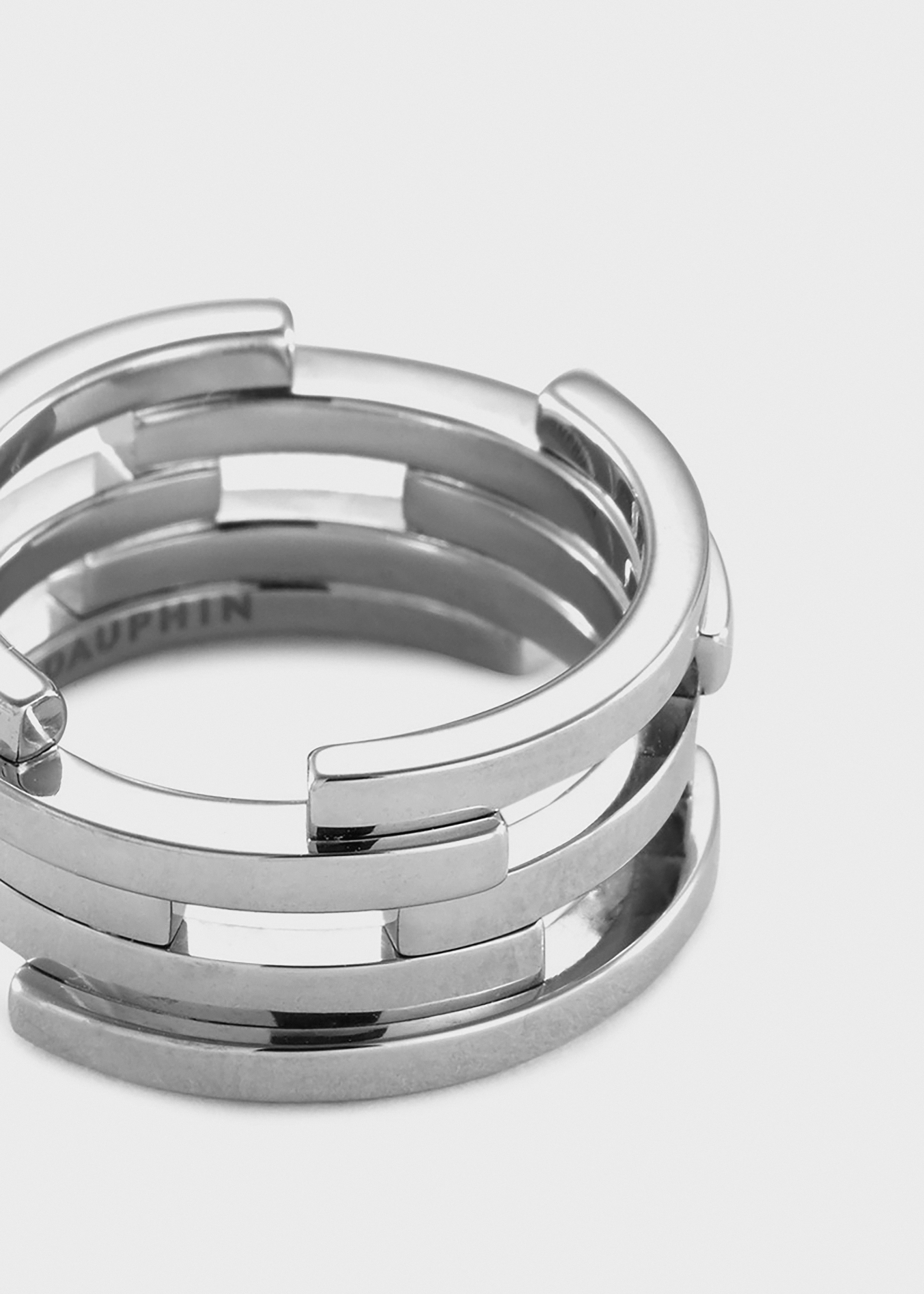 Volume ring White Gold