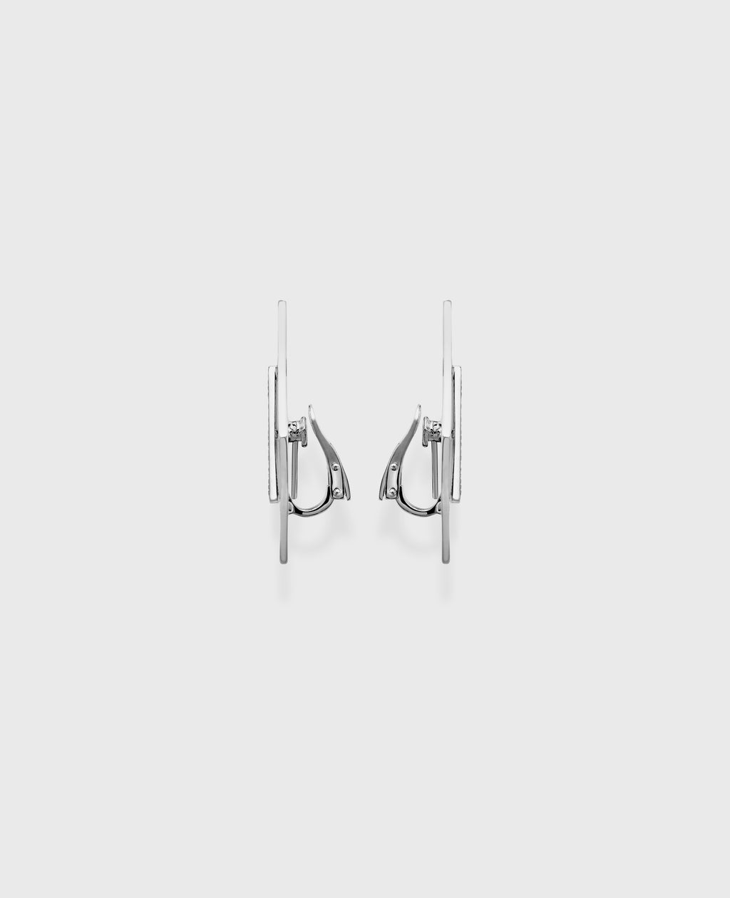 Collection I pair of earrings White Gold