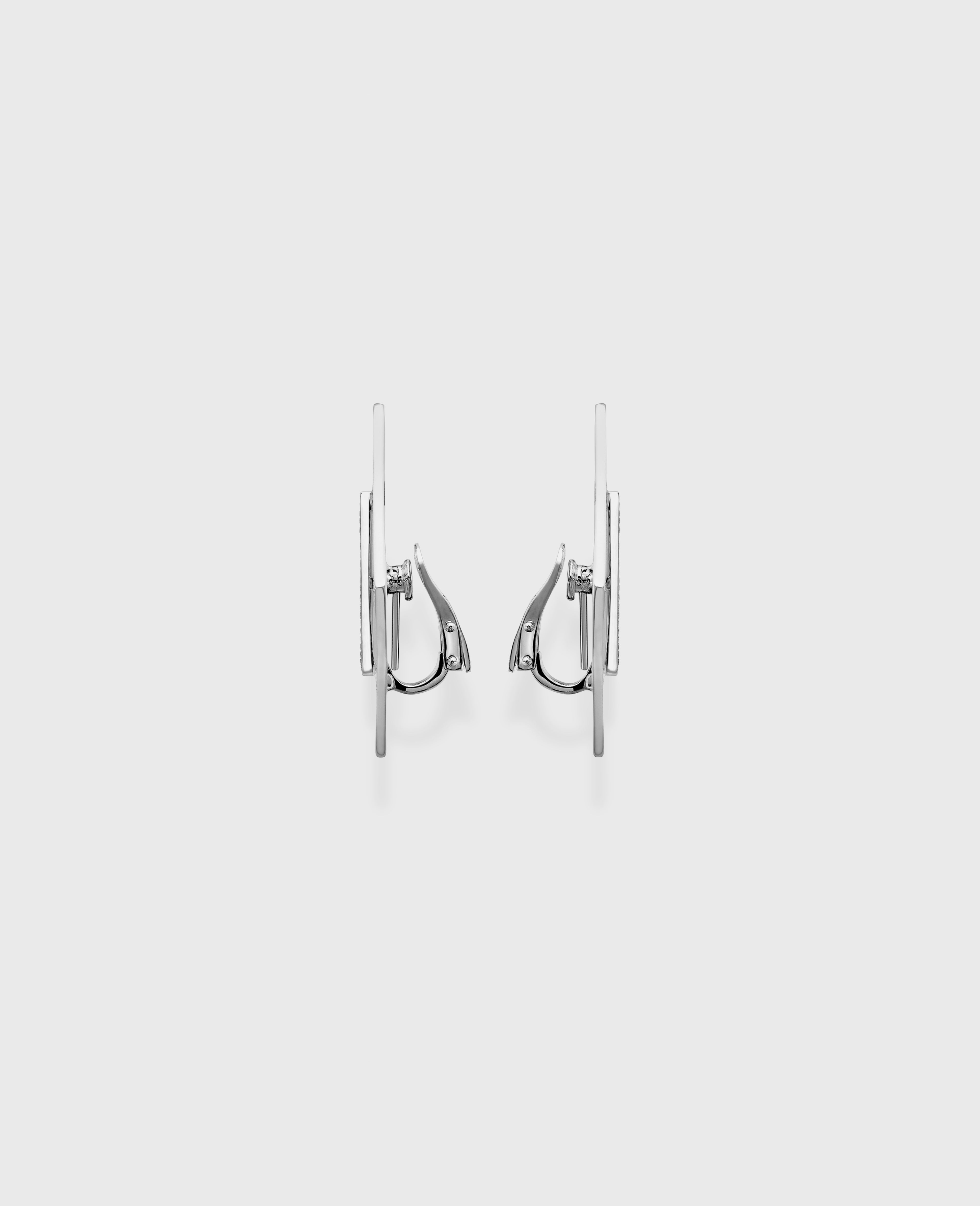 Collection I pair of earrings White Gold