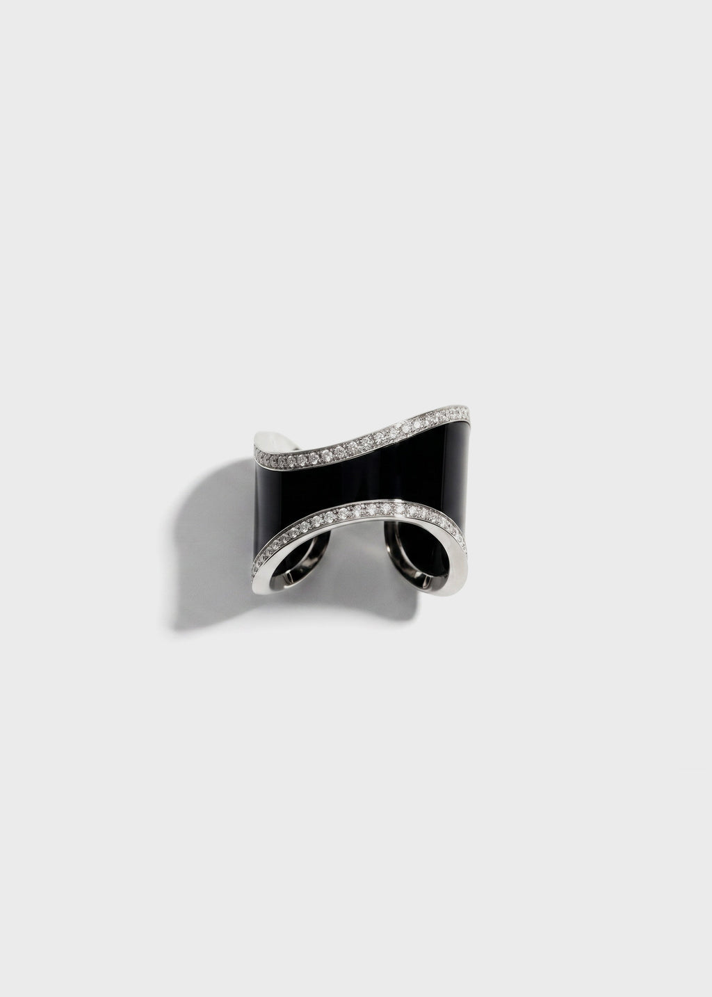 Serpentine ring small