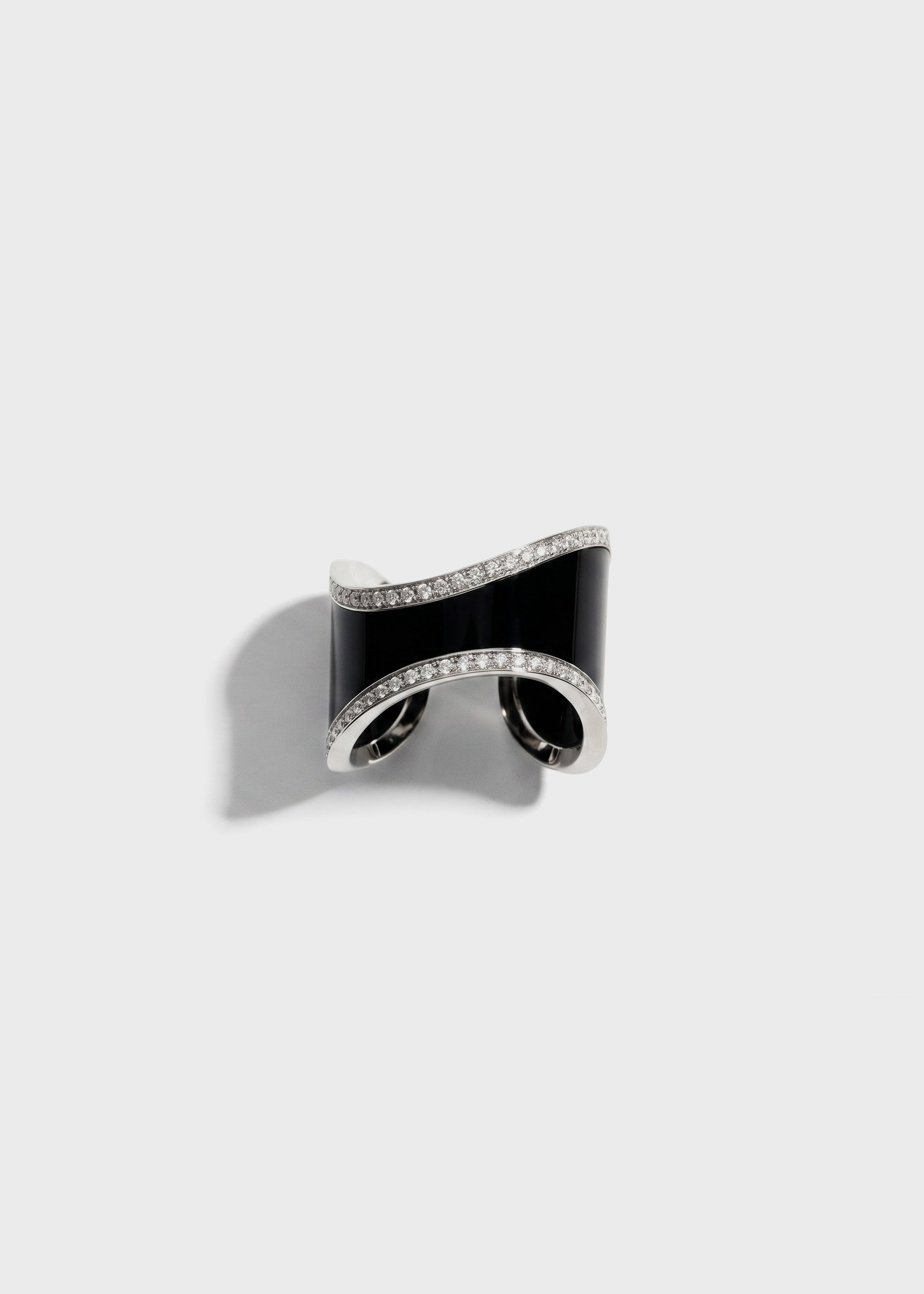 Serpentine ring small