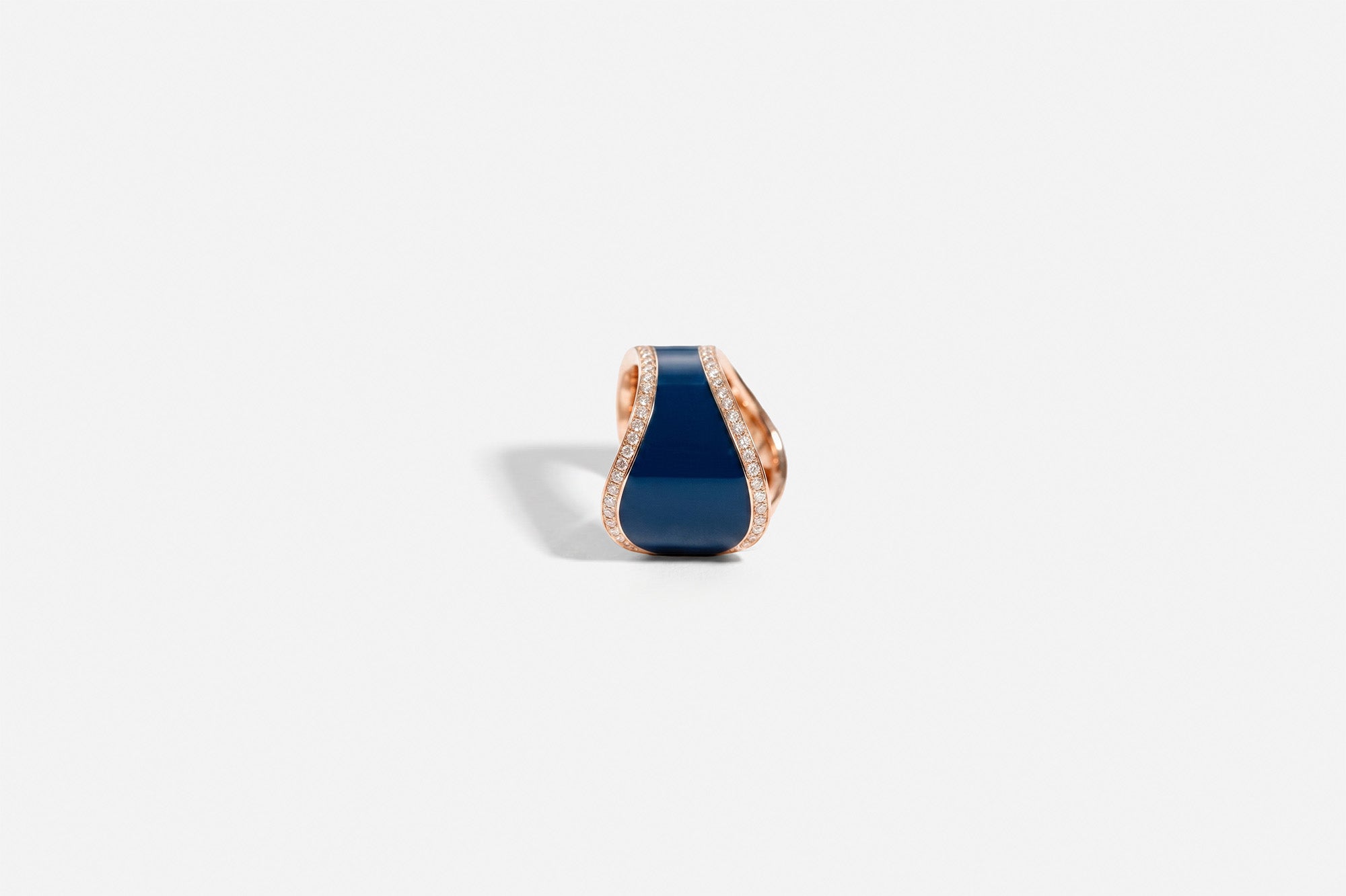 Serpentine ring small