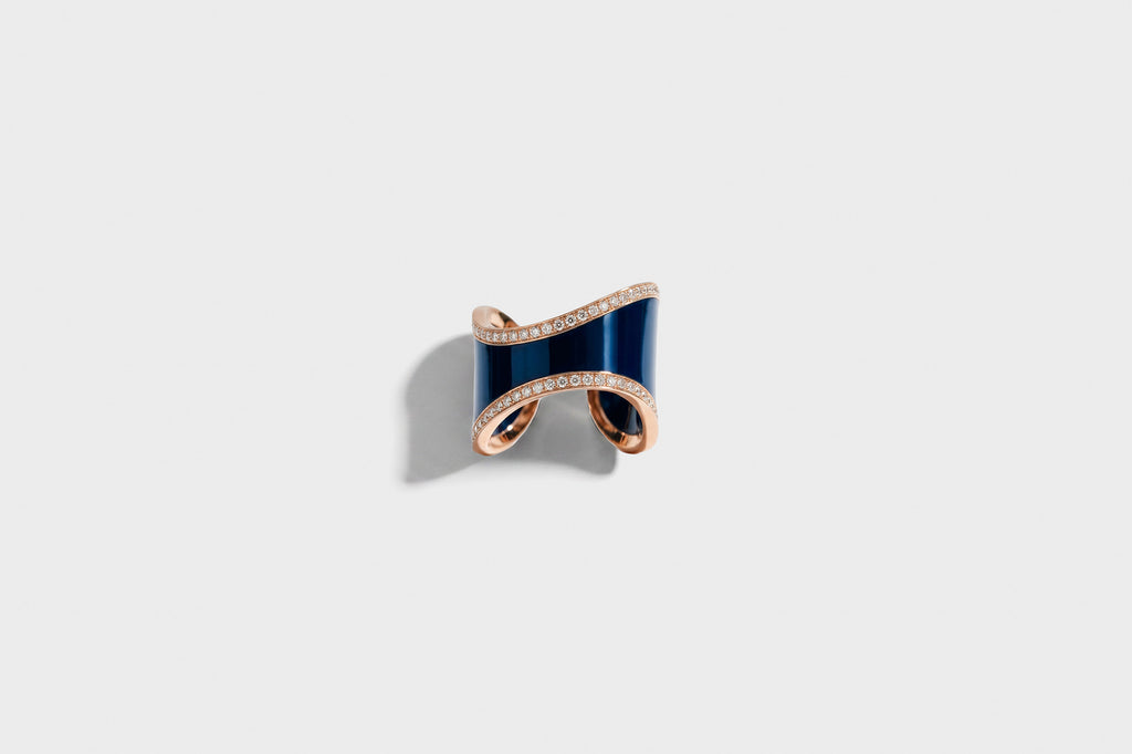 Serpentine ring small