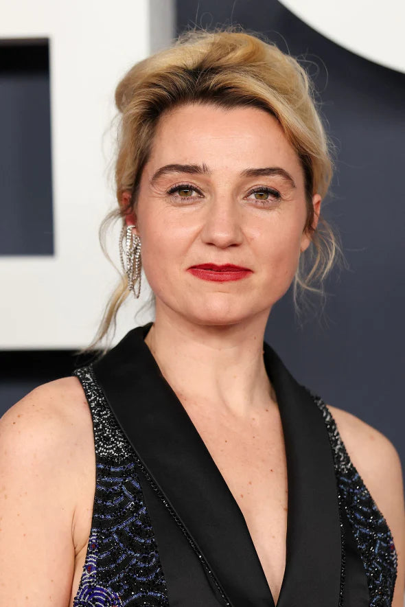 Nina Meurisse wore the Parabole earring at the 51st César Awards ceremony.