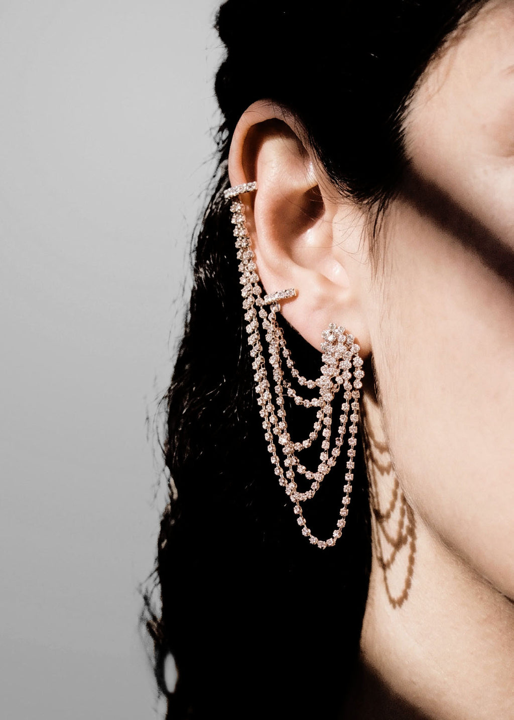 Parabole single earring 5 lines