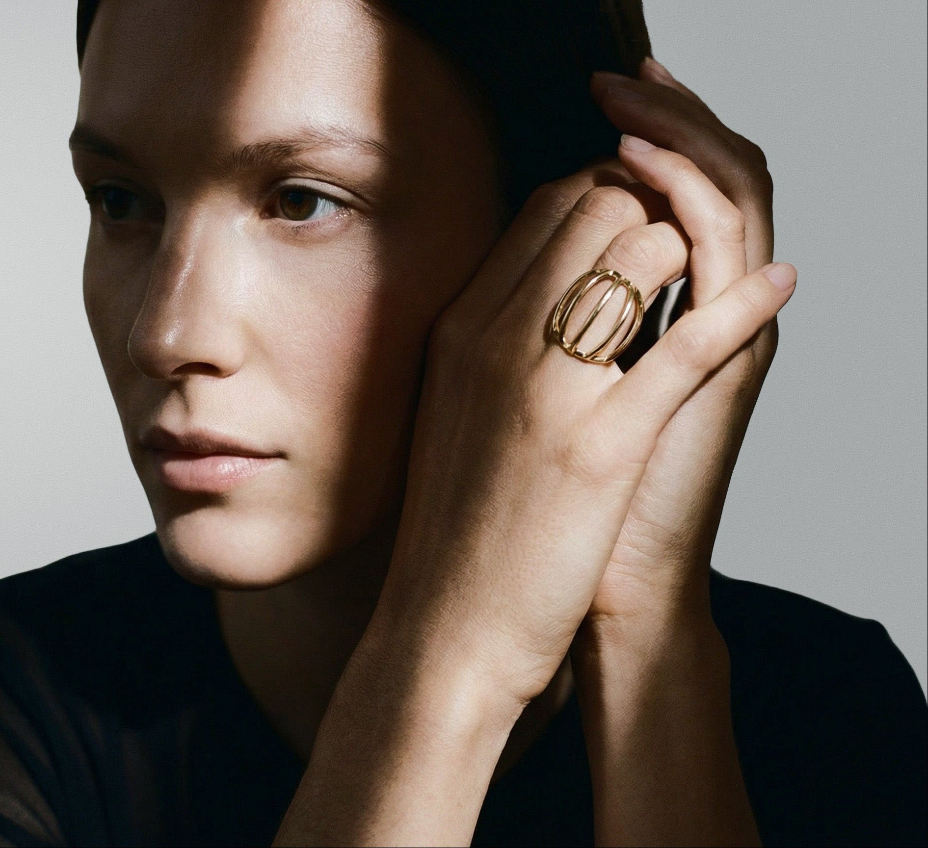 Collection I ring